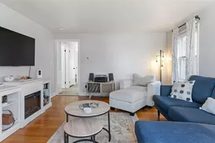 26 Blackamore Ave, Cranston, RI 02910 - Photo 6