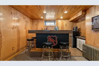 26 Blackamore Avenue, Cranston, RI 02910 - Photo 20