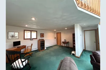 402 Weaver Hill Road, West Greenwich, RI 02817 - Photo 34