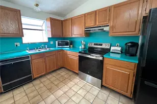 402 Weaver Hill Rd, West Greenwich, RI 02817 - Photo 8