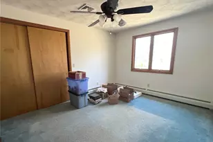 402 Weaver Hill Rd, West Greenwich, RI 02817 - Photo 20
