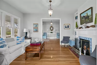 561 Indian Avenue, Middletown, RI 02842 - Photo 10