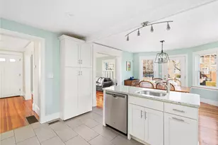 15 Cole Ave, Providence, RI 02906 - Photo 26