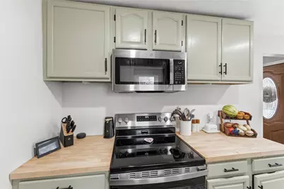 78 Eddy Street, Cranston, RI 02920 - Photo 6