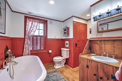 324 Pleasant Street, East Providence, RI 02916 - Photo 32