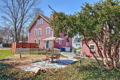 324 Pleasant Street, East Providence, RI 02916 - Photo 46