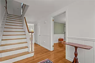 211 Love Ln, Warwick, RI 02886 - Photo 18