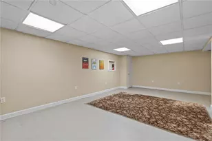 211 Love Ln, Warwick, RI 02886 - Photo 32
