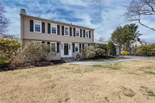 211 Love Ln, Warwick, RI 02886 - Photo 2