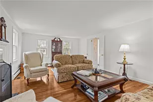 211 Love Ln, Warwick, RI 02886 - Photo 16