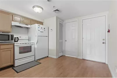 31 Devereux Street #207, Providence, RI 02909 - Photo 4