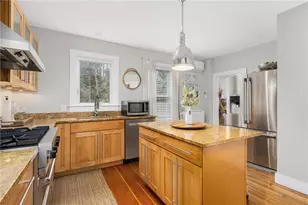 5 Conrad Ct, Newport, RI 02840 - Photo 18
