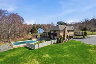 6 Christopher Dr, Johnston, RI 02919 - Photo 40