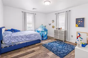 14 South Fairview St, Johnston, RI 02919 - Photo 16