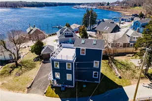62 John Wickes Ave, Warwick, RI 02818 - Photo 2