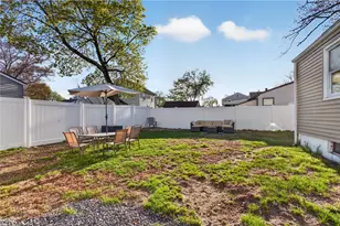 80 Glendale Ave, Warwick, RI 02889 - Photo 48