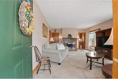 104 Fifth Street, East Providence, RI 02914 - Photo 4