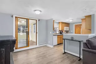 153 Diamond Hill Rd, Warwick, RI 02886 - Photo 14