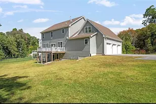 93 Cedar Forest Rd, Smithfield, RI 02917 - Photo 8