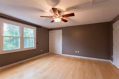 5804 Post Road #8, Warwick, RI 02818 - Photo 8