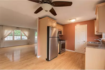 5804 Post Road #8, Warwick, RI 02818 - Photo 2