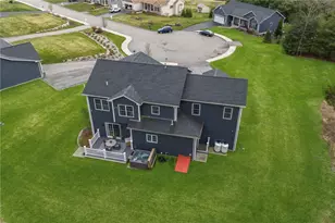 10 Jessica Lee Ct, Coventry, RI 02816 - Photo 6