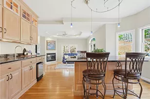 54 Paine Rd, Cumberland, RI 02864 - Photo 6