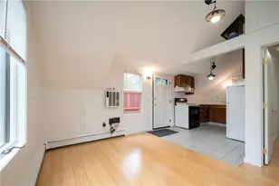 10 Hendricks St, South Kingstown, RI 02879 - Photo 28