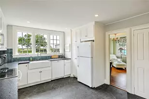 148 Fogland Rd, Tiverton, RI 02878 - Photo 12