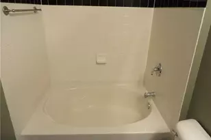 1000 Providence Pl, Providence, RI 02903 - Photo 12