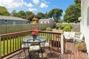 173 Russell Dr, Tiverton, RI 02878 - Photo 26
