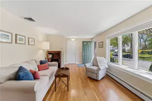 99 Terrace Dr, East Greenwich, RI 02818 - Photo 4