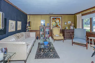 303 Middle Rd, Portsmouth, RI 02871 - Photo 8