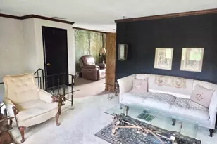 303 Middle Rd, Portsmouth, RI 02871 - Photo 12