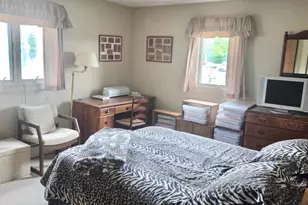 303 Middle Rd, Portsmouth, RI 02871 - Photo 22