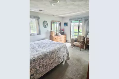 303 Middle Road, Portsmouth, RI 02871 - Photo 26