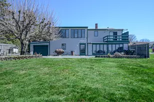 303 Middle Rd, Portsmouth, RI 02871 - Photo 32