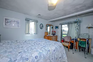 303 Middle Rd, Portsmouth, RI 02871 - Photo 24