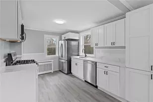 2 Sprague Ave, East Providence, RI 02915 - Photo 8