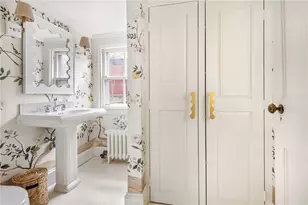 21 George St, Providence, RI 02906 - Photo 16