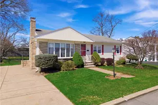 73 Oregon Ave, North Providence, RI 02911 - Photo 2