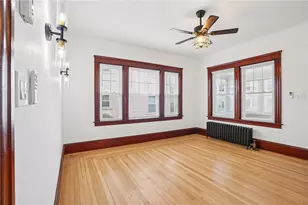 41 Cato Ave, Pawtucket, RI 02860 - Photo 8