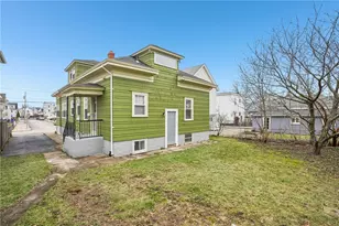 41 Cato Ave, Pawtucket, RI 02860 - Photo 34