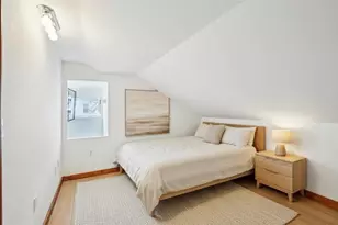 41 Cato Ave, Pawtucket, RI 02860 - Photo 4