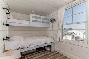 240 Cards Pond Rd, South Kingstown, RI 02879 - Photo 22