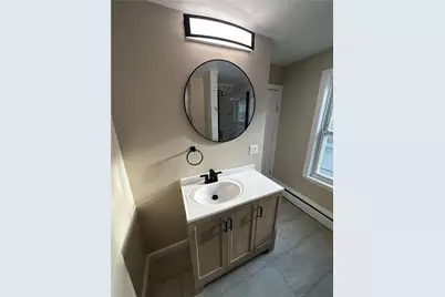 31 Bagley Street, Pawtucket, RI 02860 - Photo 14