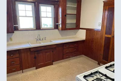 89 Hazelwood Avenue, East Providence, RI 02914 - Photo 4