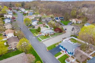 6 Longmeadow Dr, North Providence, RI 02904 - Photo 6