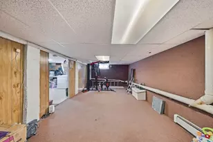 113 Woodside Ave, Pawtucket, RI 02861 - Photo 22