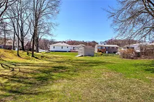 419 George Waterman Rd, Johnston, RI 02919 - Photo 28
